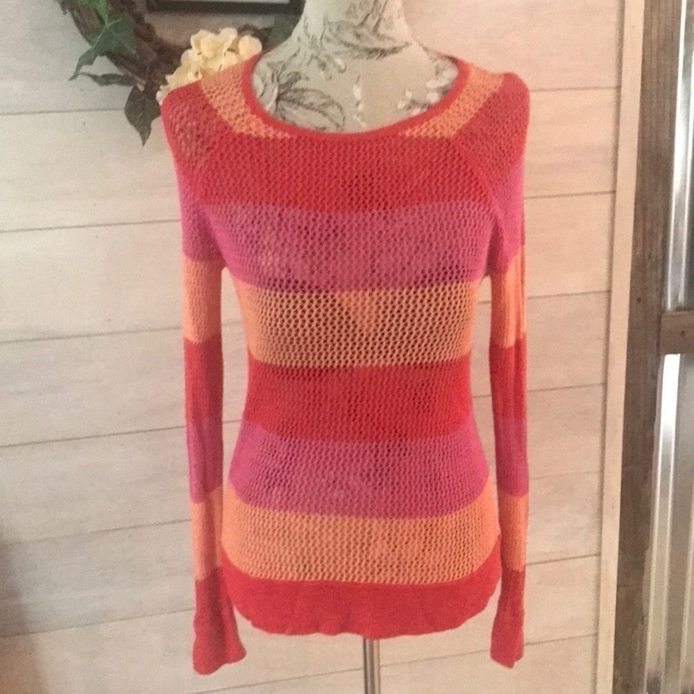 *525 America Orange Pink Top M